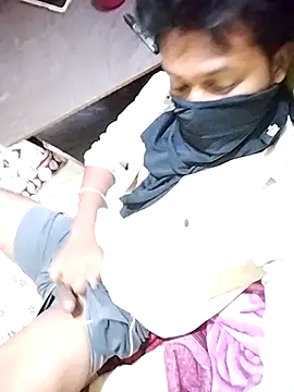 Snapshot of DEV69boi chatting on 03/31/26, 07:27 DEV69boi online show from 03/31/26, 07:27