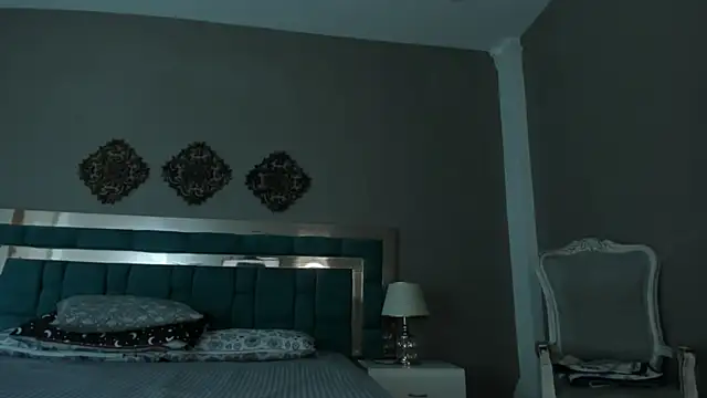 SarahLarsson online show from 06/26/26, 03:23