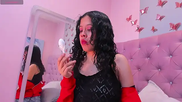 Kaira luxury online show from 05/22/26, 02:53