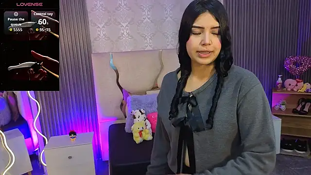 ELA TAY1 online show from 04/28/26, 07:07