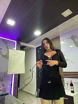 ELA TAY1 online show from 05/06/26, 04:22