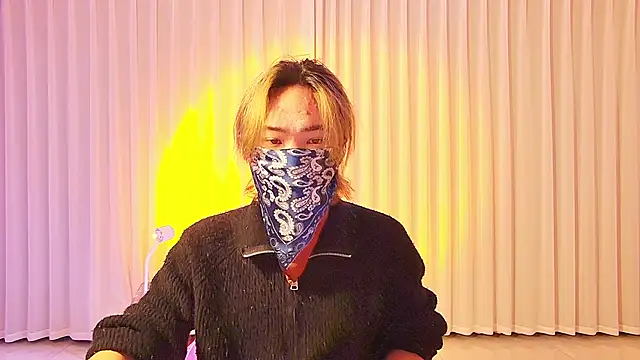 Snapshot of wumei-001 chatting on 04/02/26, 11:39 wumei-001 online show from 04/02/26, 11:39