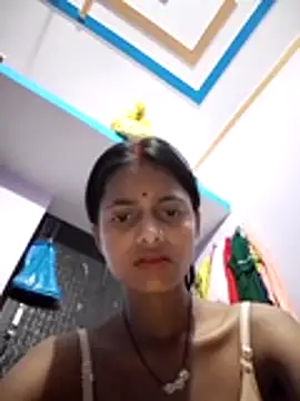 Snapshot of Payel_1 chatting on 04/06/26, 07:37 Payel 1 online show from 04/06/26, 07:37