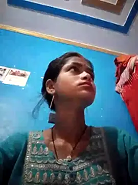 Snapshot of Payel_1 chatting on 04/18/26, 09:44 Payel 1 online show from 04/18/26, 09:44