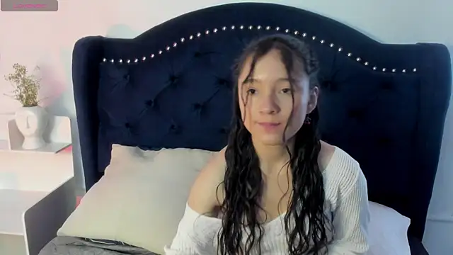 Honney Bunny18 online show from 04/08/26, 02:40