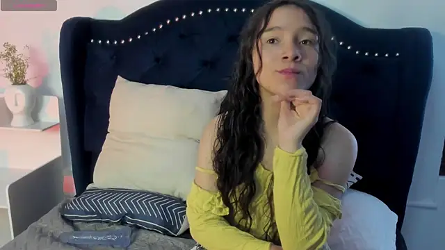 Honney Bunny18 online show from 04/09/26, 02:34