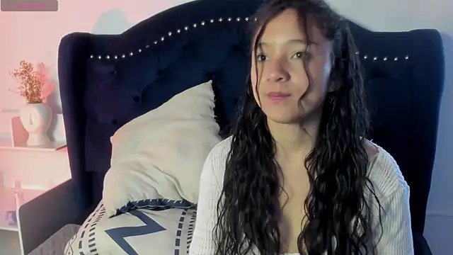 Honney Bunny18 online show from 04/05/26, 02:35