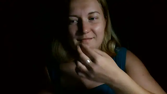TinaKittyX online show from 06/30/26, 08:31