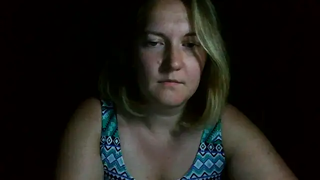 TinaKittyX online show from 06/24/26, 09:12