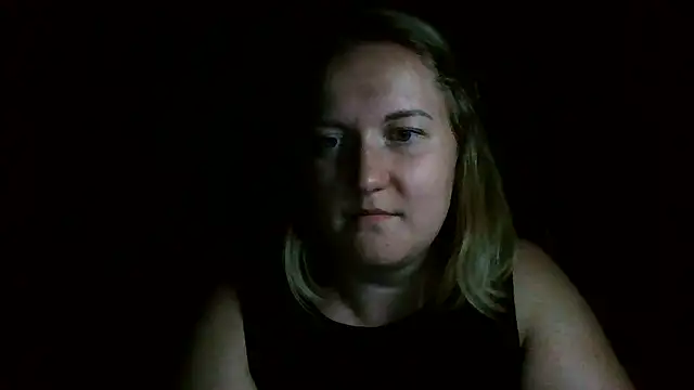 TinaKittyX online show from 06/25/26, 09:31