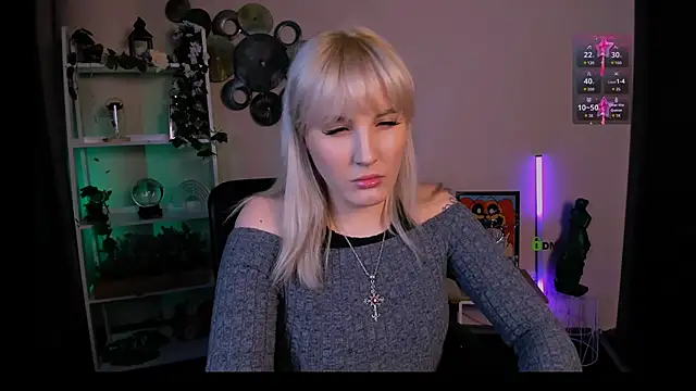 marta smith1 online show from 04/08/26, 07:59