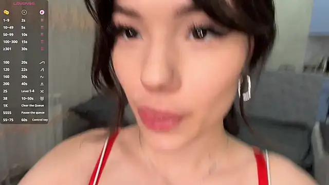 Snapshot of Barbie_Aria chatting on 05/17/26, 04:29 Barbie Aria online show from 05/17/26, 04:29