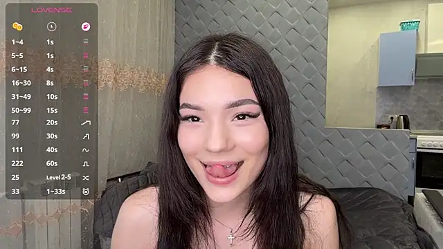 Snapshot of Barbie_Aria chatting on 05/24/26, 03:45 Barbie Aria online show from 05/24/26, 03:45