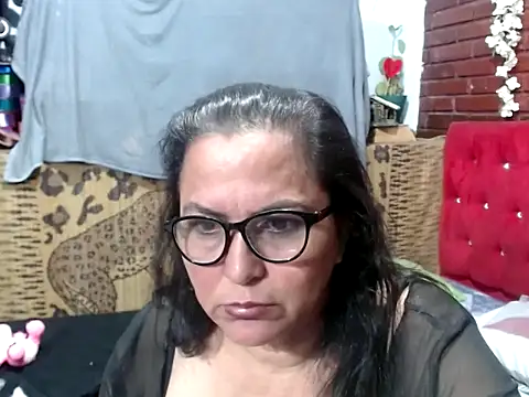 kristalmarelyn online show from 04/25/26, 01:41