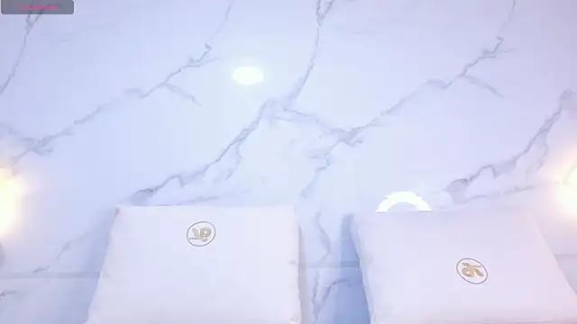 dakota tucci online show from 04/15/26, 04:18