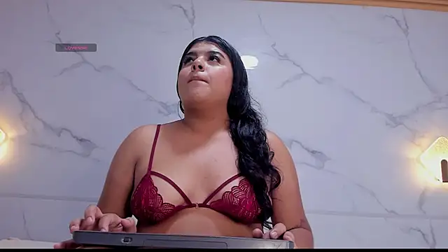 dakota tucci online show from 04/13/26, 03:43