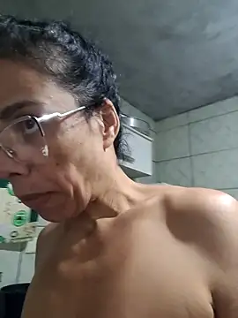 Snapshot of Cristotoza chatting on 05/26/26, 04:49 Cristotoza online show from 05/26/26, 04:49