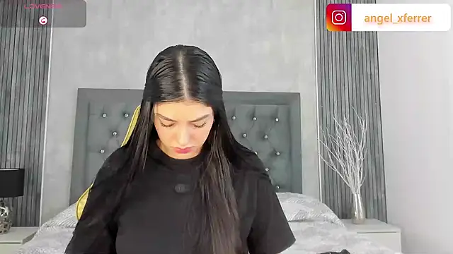 AngelxFerrer  online show from 05/06/26, 02:32