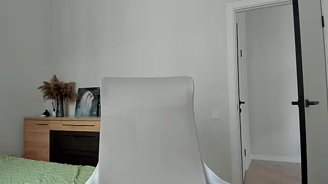 mooony light online show from 04/10/26, 08:43