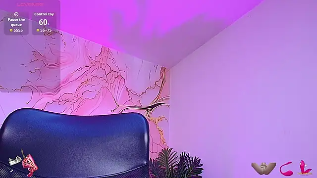 cherry latiinn19 online show from 05/18/26, 07:07