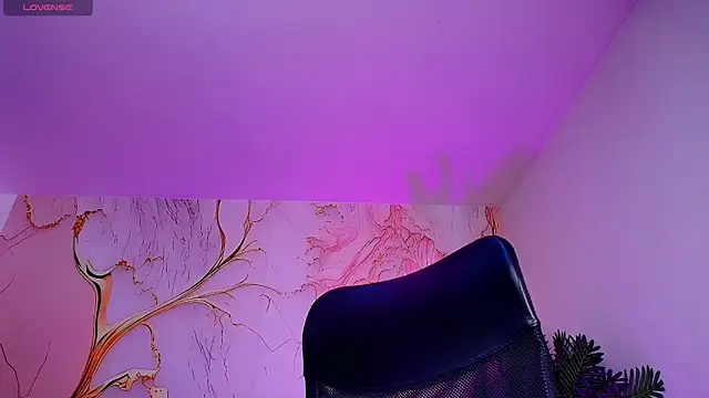 cherry latiinn19 online show from 05/12/26, 05:41