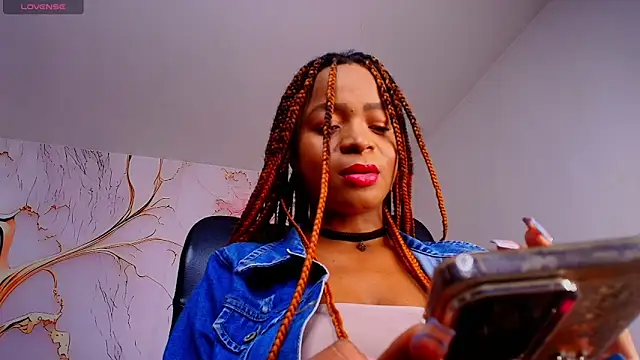 cherry latiinn19 online show from 05/08/26, 05:50