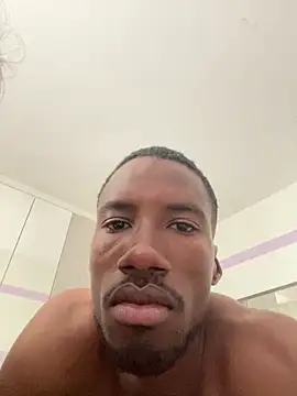 INTRUDERS20 online show from 04/18/26, 01:46