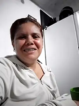 Zafiro MD online show from 05/05/26, 10:40