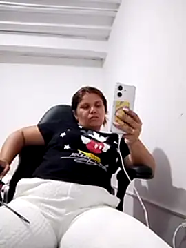 Zafiro MD online show from 04/15/26, 12:16