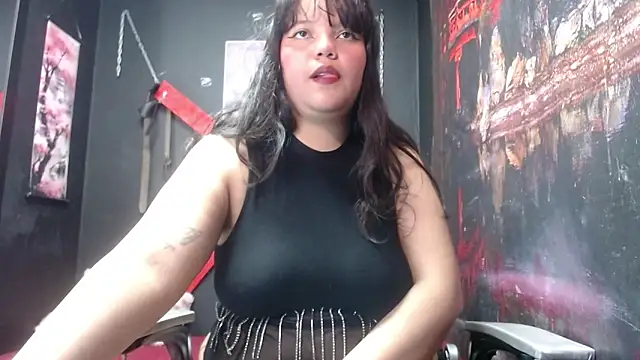 Snapshot of ScarletVibe chatting on 04/01/26, 04:59 ScarletVibe online show from 04/01/26, 04:59