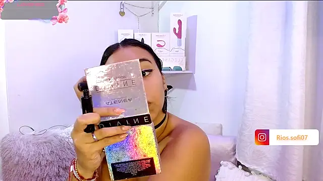 Snapshot of rios_sofia07 chatting on 04/11/26, 05:04 rios sofia07 online show from 04/11/26, 05:04