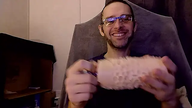 Snapshot of barebearstudio chatting on 04/05/26, 10:11 barebearstudio online show from 04/05/26, 10:11