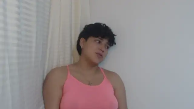 Snapshot of BlakeTaylor21 chatting on 04/14/26, 04:06 BlakeTaylor21 online show from 04/14/26, 04:06