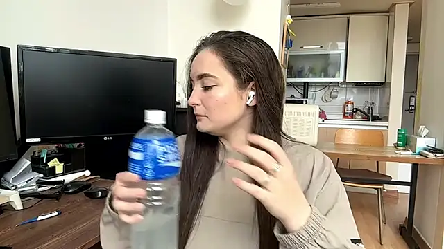 Marry Stritteded online show from 04/04/26, 02:07