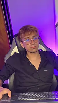 Snapshot of JeremySanders1_ chatting on 04/11/26, 03:14 JeremySanders1 online show from 04/11/26, 03:14