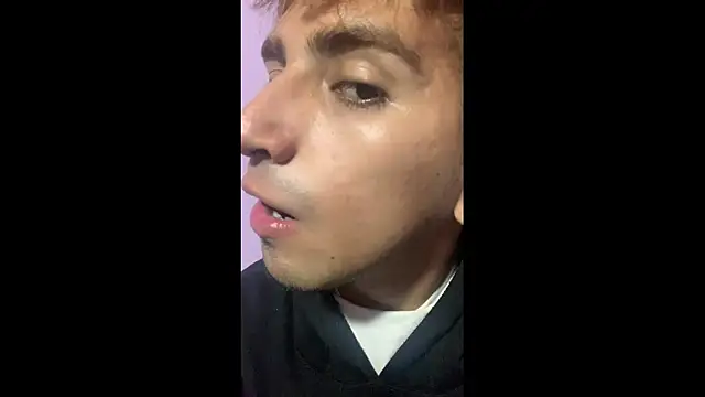 Snapshot of JeremySanders1_ chatting on 04/12/26, 04:05 JeremySanders1 online show from 04/12/26, 04:05