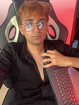 Snapshot of JeremySanders1_ chatting on 04/06/26, 04:46 JeremySanders1 online show from 04/06/26, 04:46