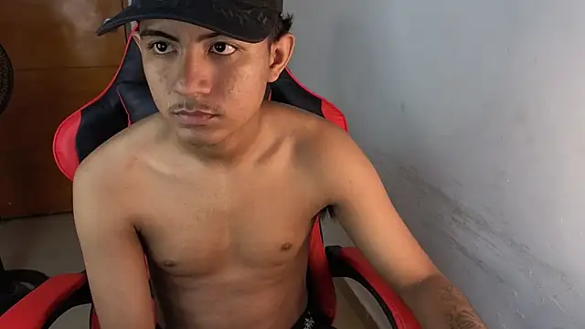 Snapshot of darknigthx chatting on 04/03/26, 01:34 darknigthx online show from 04/03/26, 01:34