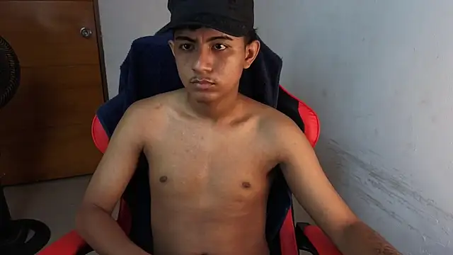 Snapshot of darknigthx chatting on 04/02/26, 04:08 darknigthx online show from 04/02/26, 04:08