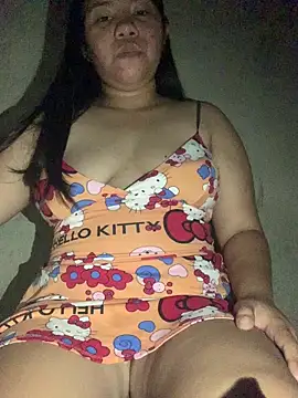 Snapshot of XNewHere2026x chatting on 04/02/26, 01:18 XNewHere2026x online show from 04/02/26, 01:18