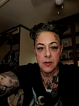 Snapshot of Kitty_bang chatting on 04/01/26, 05:20 Kitty bang online show from 04/01/26, 05:20