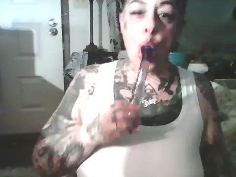 Snapshot of Kitty_bang chatting on 04/23/26, 03:13 Kitty bang online show from 04/23/26, 03:13