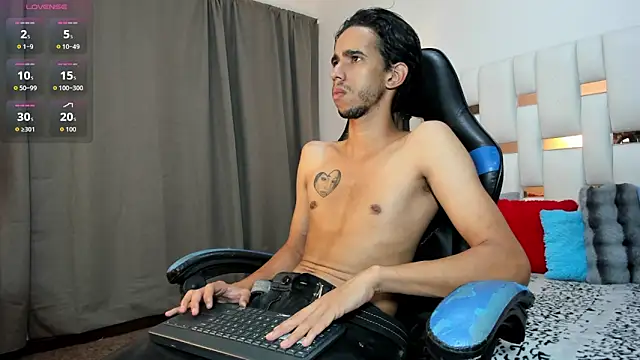 Alessandro Abruzzo online show from 04/14/26, 03:22