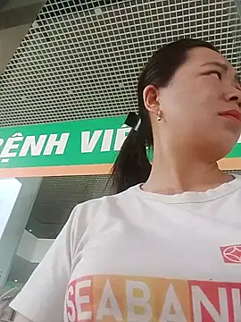 kiss-my online show from 04/13/26, 04:38