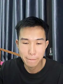 tuanhip online show from 04/04/26, 01:17