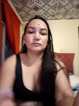kasandra001 online show from 04/21/26, 01:42