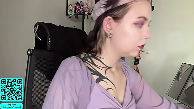 MadalynNosel online show from 07/10/26, 07:08