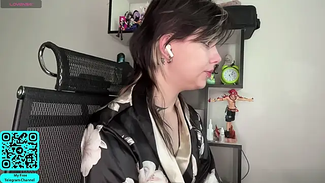MadalynNosel online show from 06/29/26, 07:04