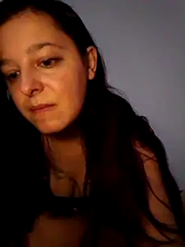 EmmaWillow online show from 04/03/26, 11:38