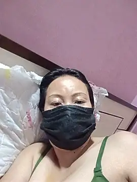 Bristy BigBoobs online show from 05/19/26, 04:47